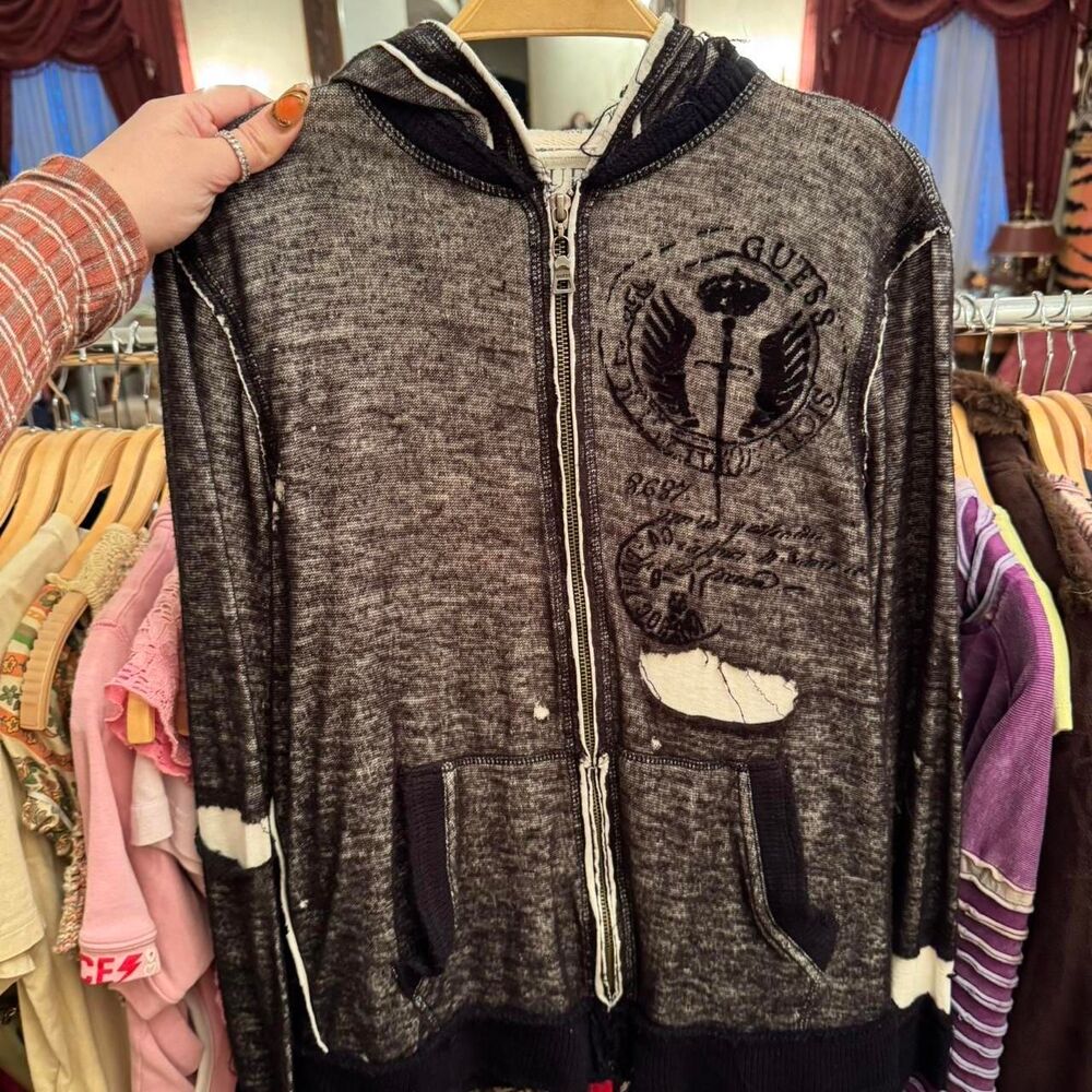 Early 2000s Y2K Guess distressed charcoal black and white embroidered hoodie!